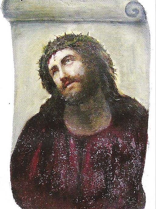 サルのような見た目に修復されてしまった有名なキリスト画を見に、多く
