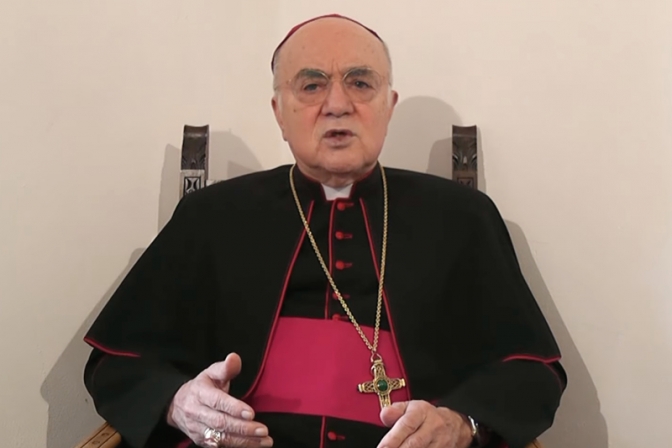 教皇フランシスコを「サタンの僕」と呼んだ大司教、破門の可能性　「教会分裂の罪」で