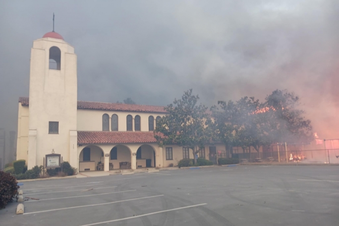 米ロサンゼルスの山火事、教会やキリスト教学校も全焼など大きな被害