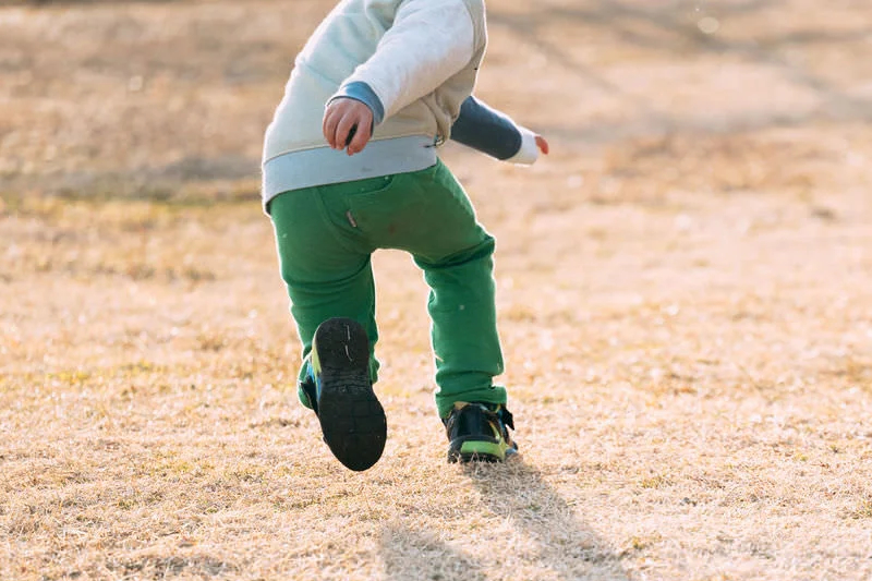 子ども